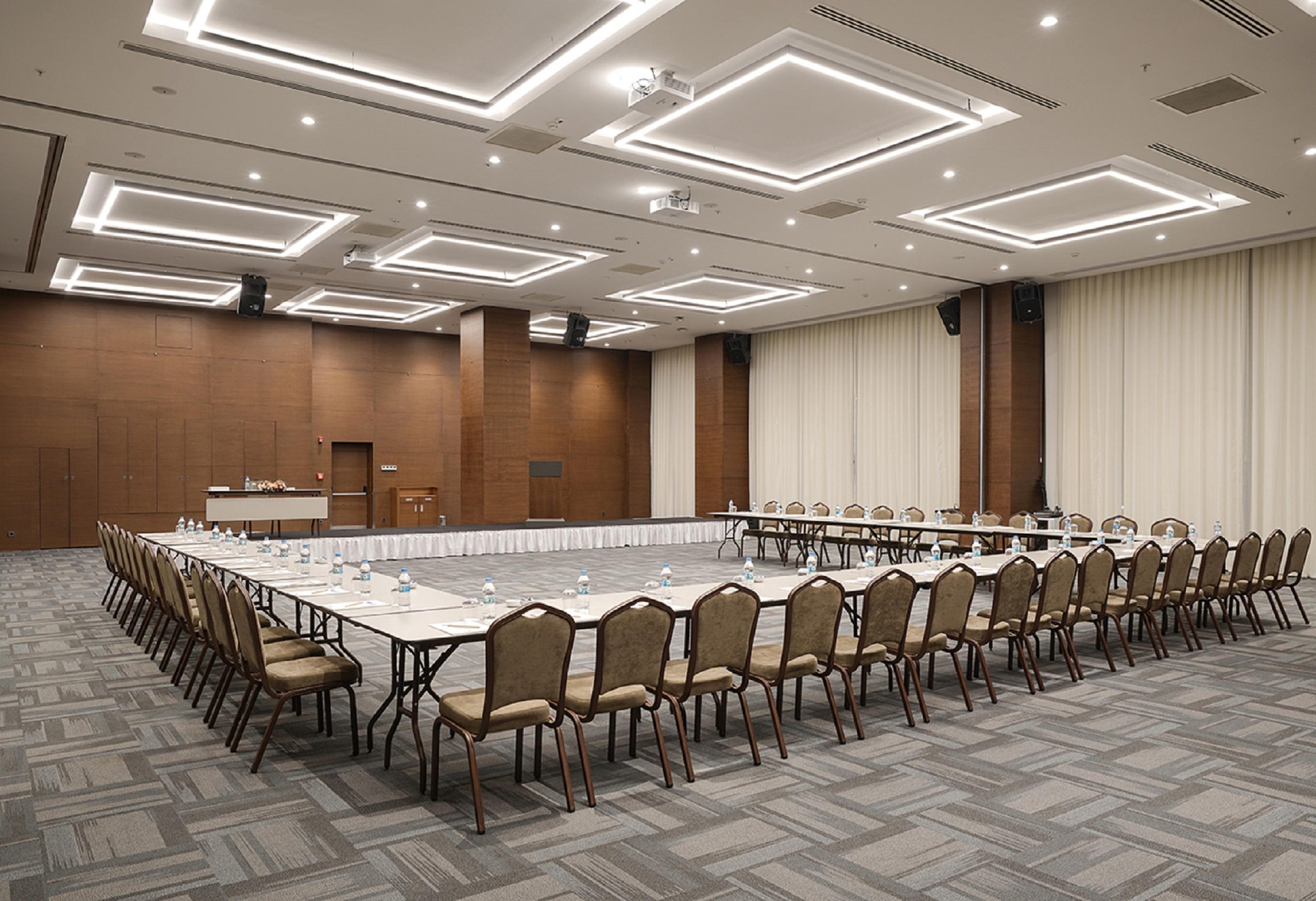 Otel Radisson Blu Cankaya 5*